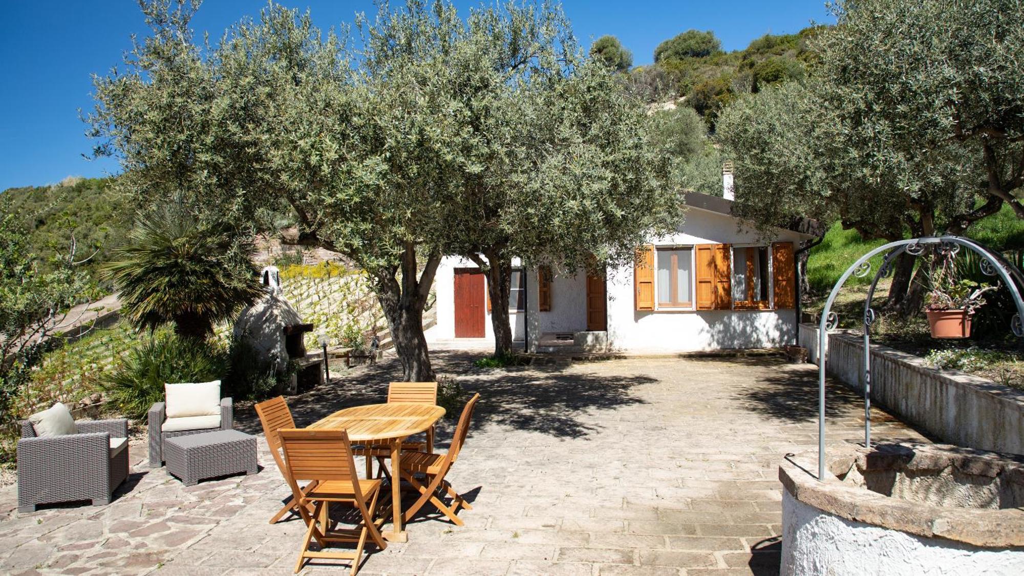 Magomadas Welcomely - Badde Nuraghe Dimora Vista Mare Con Parcheggio Privato מראה חיצוני תמונה