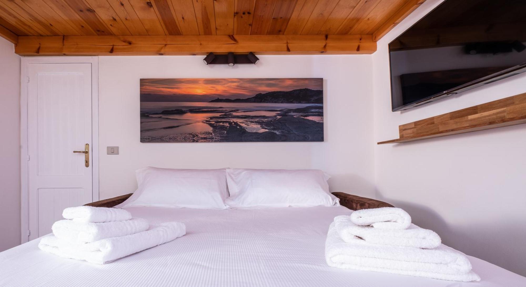 Magomadas Welcomely - Badde Nuraghe Dimora Vista Mare Con Parcheggio Privato מראה חיצוני תמונה